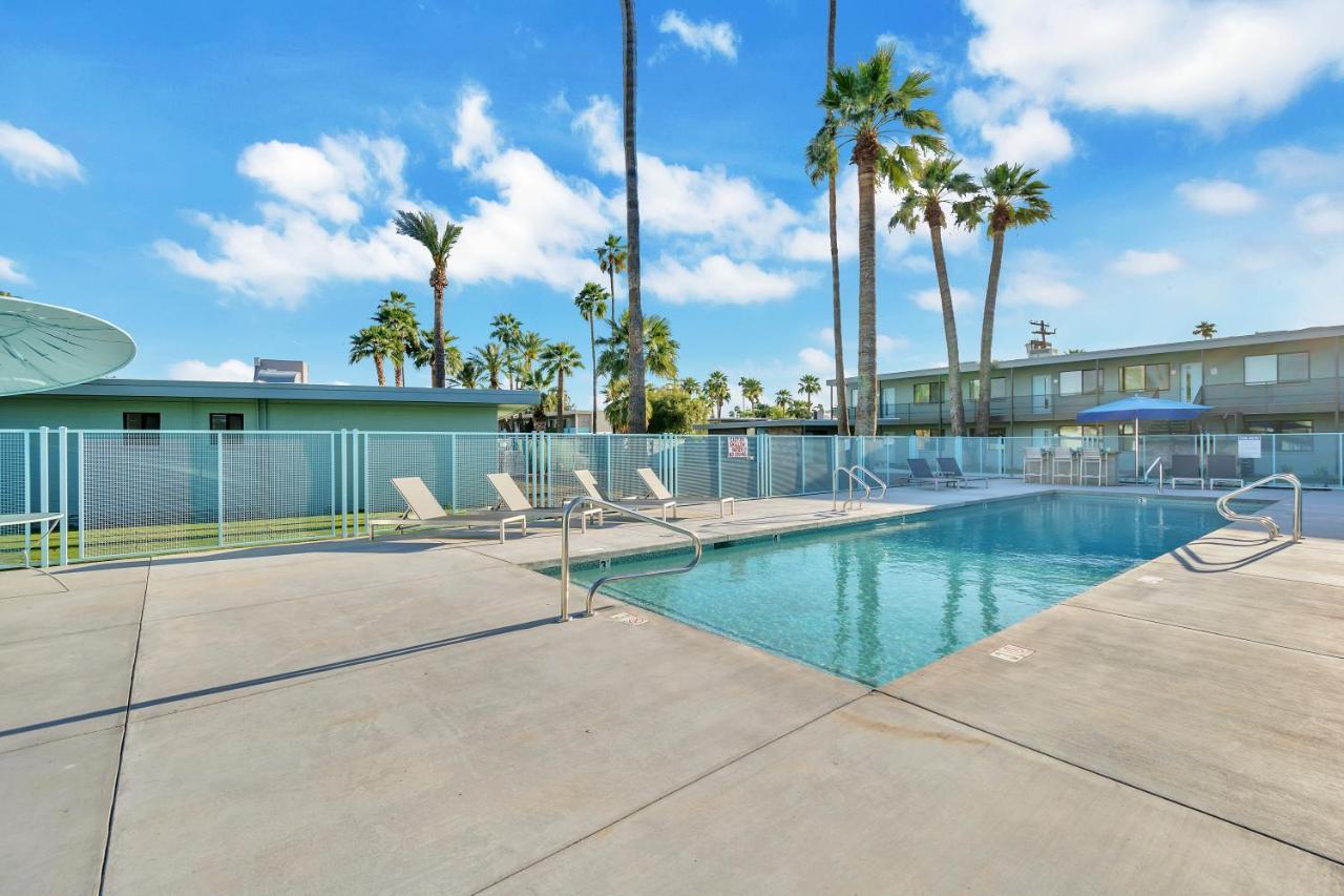 Modern Contemporary Ot Scottsdale With Heated Pool Apartment Bagian luar foto